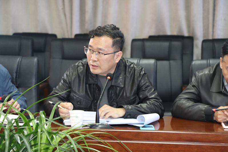 后勤安保处副处长郎儒林部署新学期工作