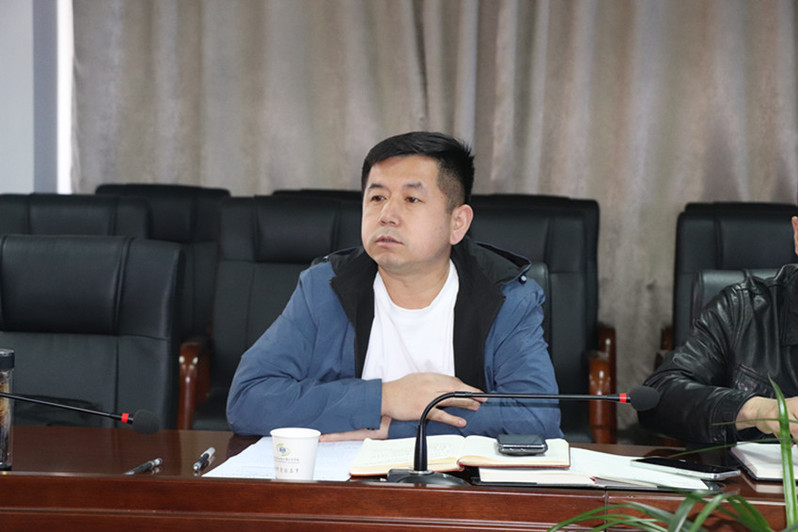 后勤安保处处长李晓飞作总结讲话